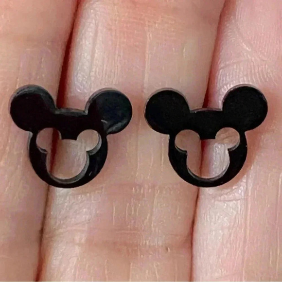 Mickey Mouse Hollow Black Stud Earrings NEW - Picture 1 of 4